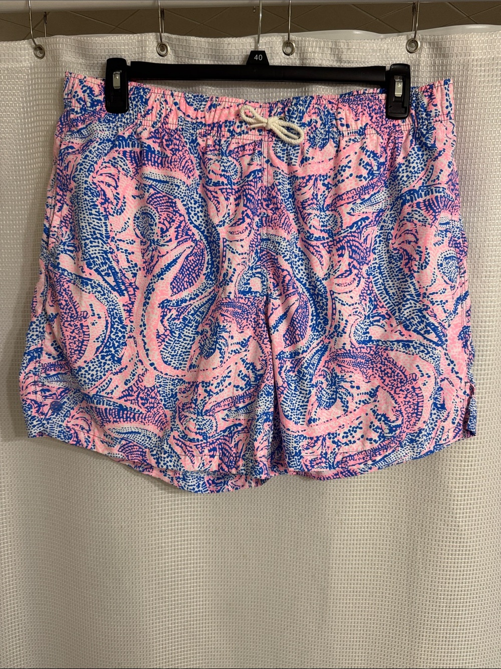 NWOT men’s Lilly Pulitzer swim trunks. Size XL